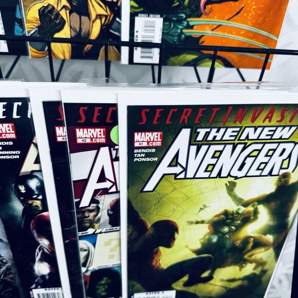 The New Avengers 28-38 40-47 Lot Venomized Wolverine Secret Invasion - Picture 3 of 7